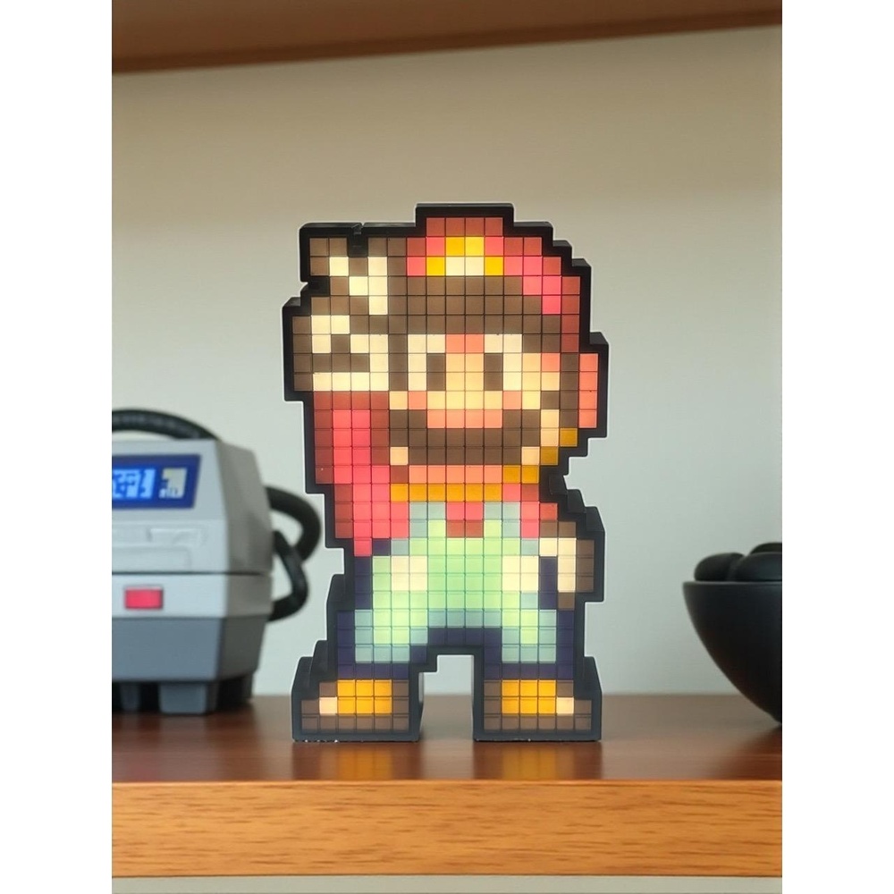 2017 Nintendo Pixel Pals Super Mario 8-Bit LED Light Retro Gaming Collectible